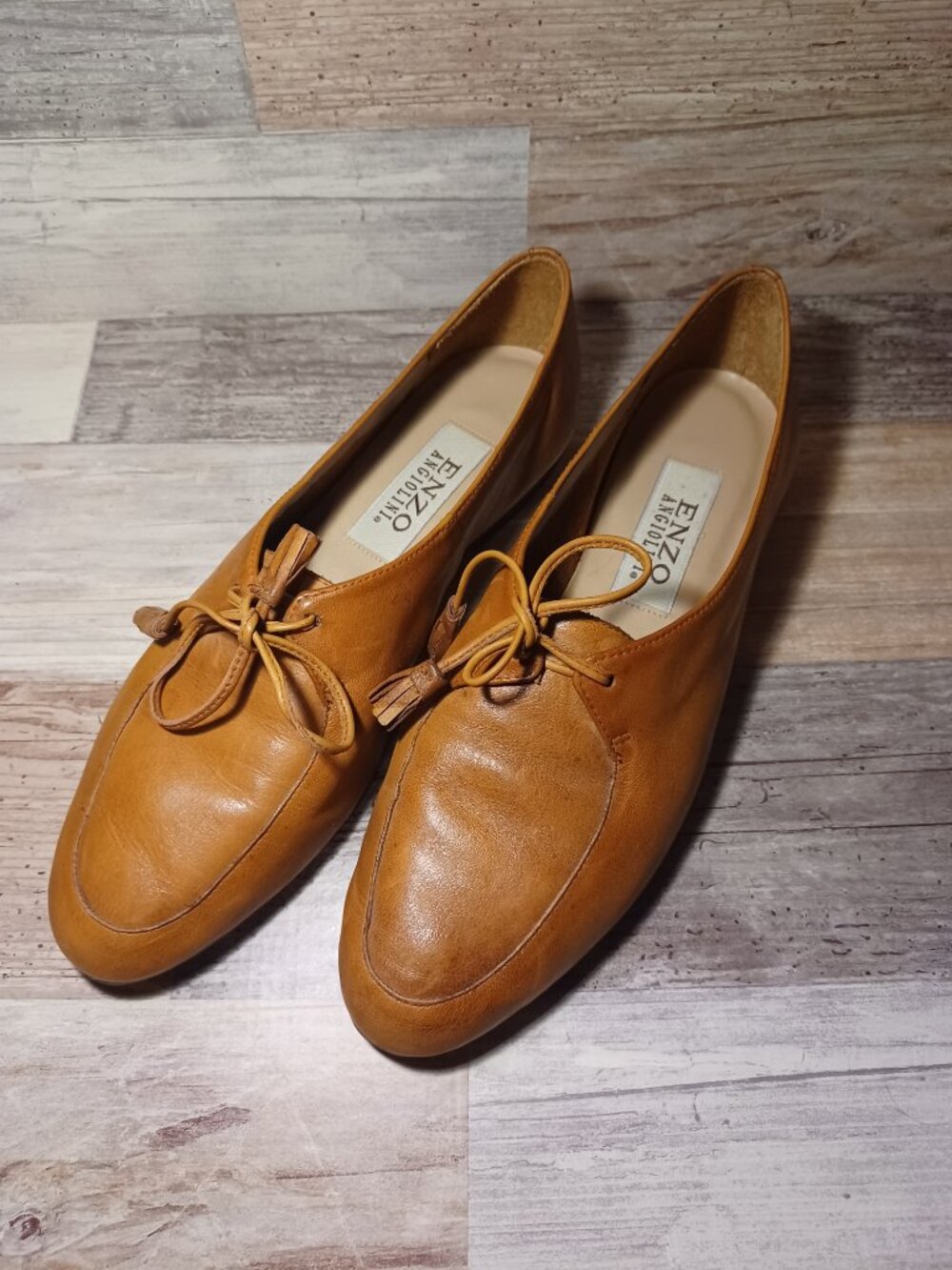 Vintage Enzo Angiolini Lace-Up Flats - Size 8